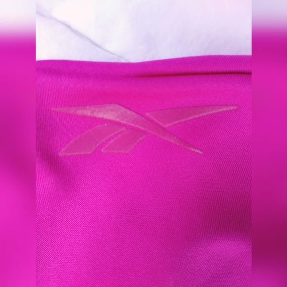 REEBOK PLAY DRY athletic top - Picture 4 of 6